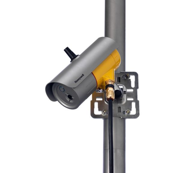 Searchzone Sonik image.jpg